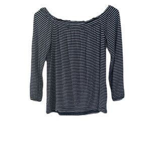 Hollister off shoulder blouse sz xs